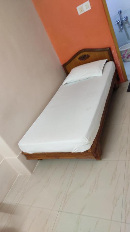 Sibi Lodge Coimbatore Exterior photo