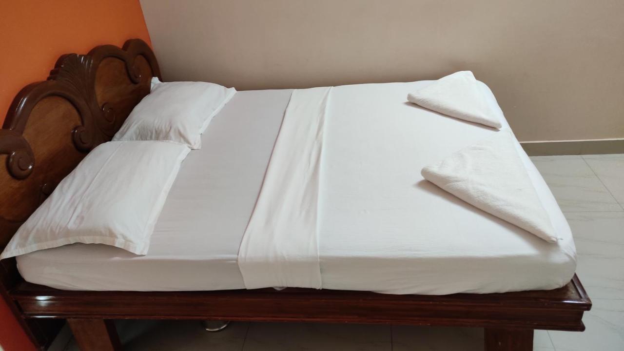Sibi Lodge Coimbatore Exterior photo